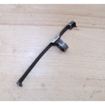 Pazur wyciągu z omegą system Mauser 98